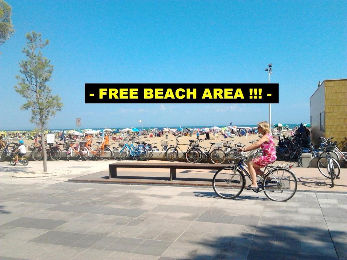 ליגננו סביאדורו Lucerna Apartments At Sabbiadoro Beach מראה חיצוני תמונה