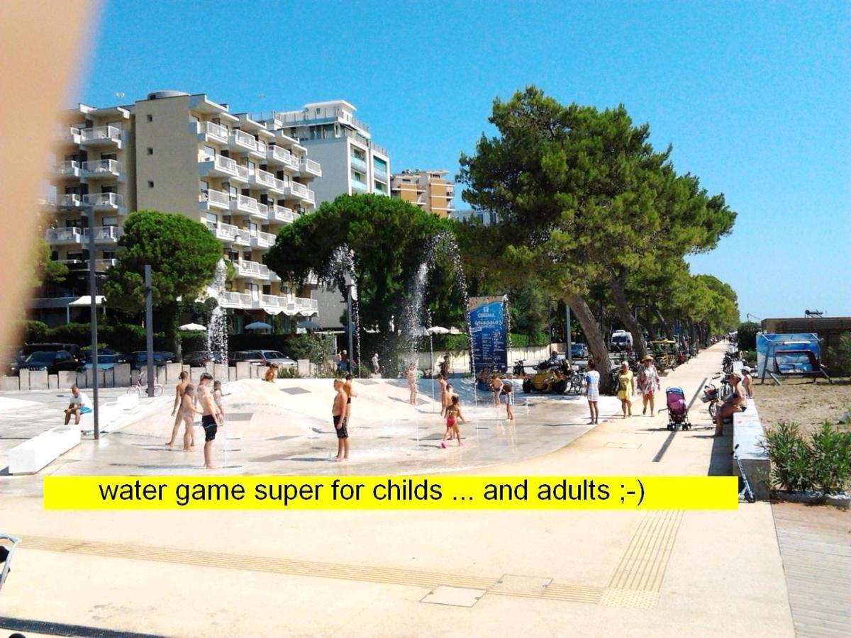 ליגננו סביאדורו Lucerna Apartments At Sabbiadoro Beach מראה חיצוני תמונה