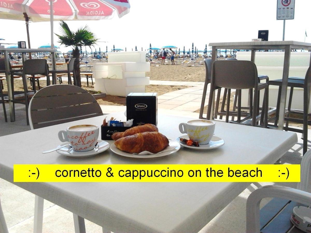 ליגננו סביאדורו Lucerna Apartments At Sabbiadoro Beach מראה חיצוני תמונה